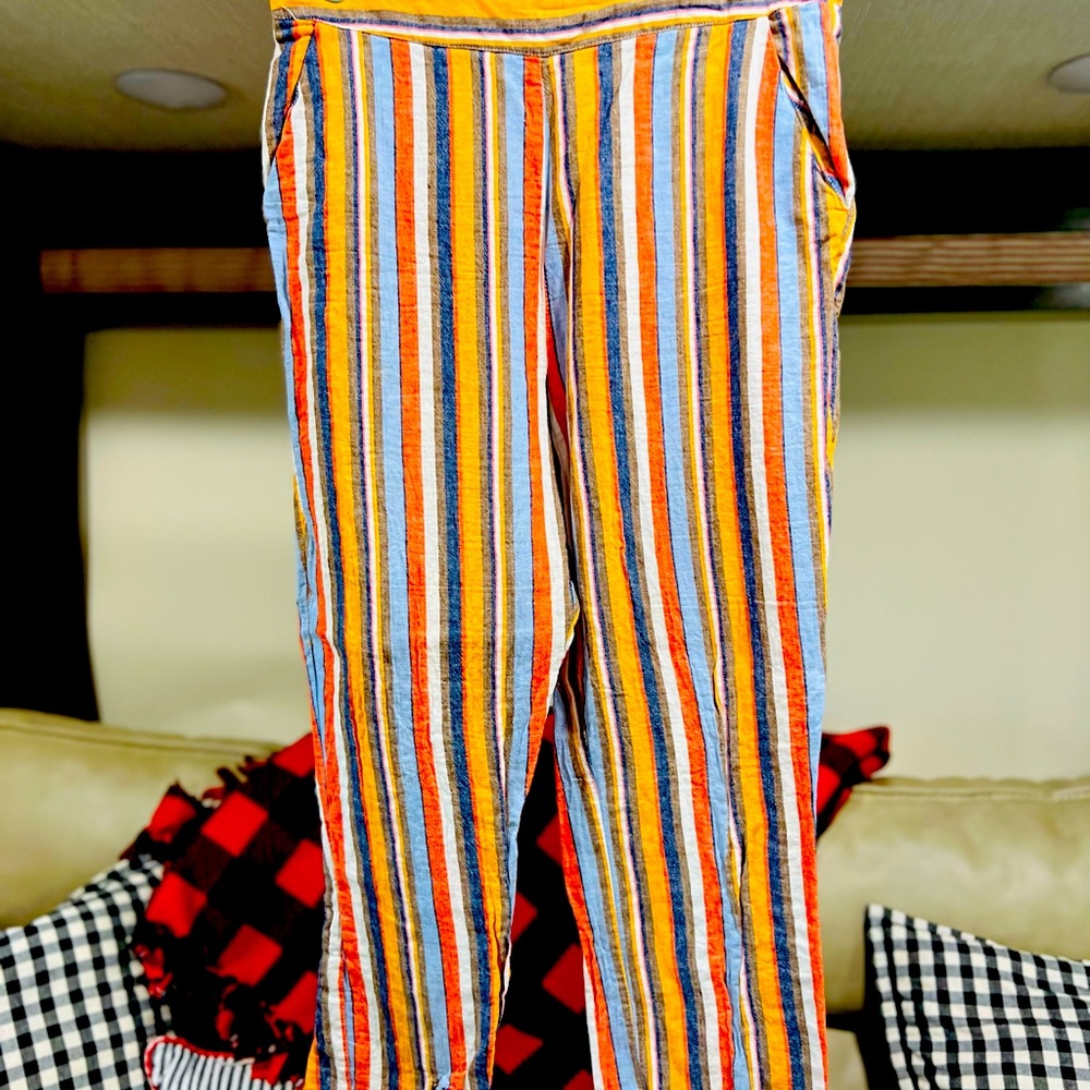 Lelis fitted ankle length pants